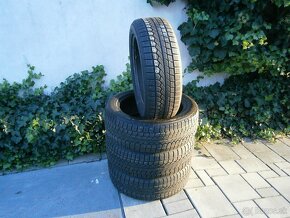 Predám 4x zimné pneu TOYO 215/55 R18 99VXL - 3