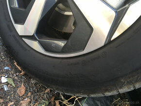 Bridgestone Turanza 235/55 R18 100V  (zľava) - 3