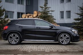 Mercedes-Benz GLA 220D 4x4 // Aj na splátky // - 3