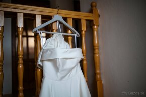 Svadobné šaty s rukávmi - 3