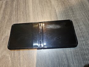 Samsung Z Flip 4 - 3