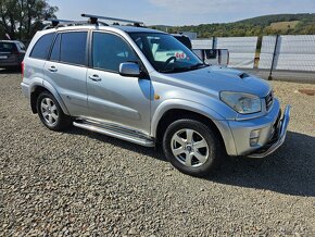 TOYOTA RAV4 2.0 D-4D 4X4 - 3