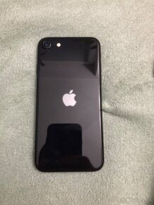 iPhone SE 2020 128GB - 3