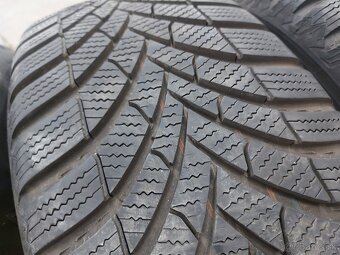 215/60R16 DUNLOP-SEMPERIT sada zimných pneumatik - 3