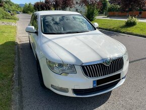 Škoda Superb 2.0 TDI Automat - DSG Elegance - 3