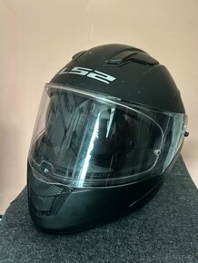 LS2 helma - 3