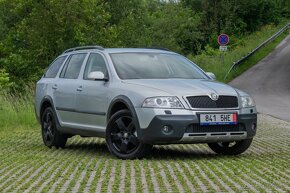 Škoda Octavia Combi 2.0 TDI 4x4 Scout - 3