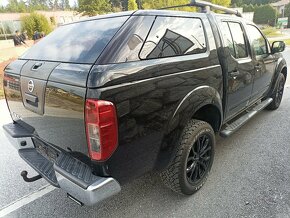 Nissan navara 3.0 diesel automat 170kw - 3