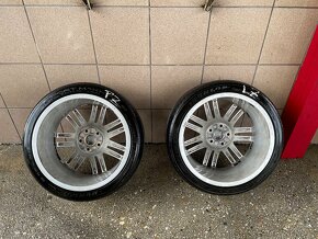 Audi A8 225/40R18 5x112 - 3