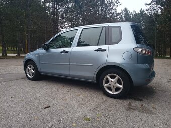 Mazda 2 - 1.25 55kW (benzín) - 3