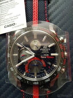 CASIO EDIFICE EQB 1000 Toro Rosso Red Bull - 3