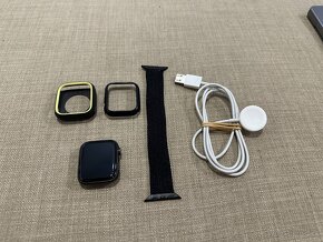 Apple Watch 5 44mm - 3