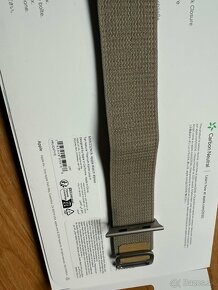 Apple Watch 49mm Tan Alpine Loop - Medium - Natural Titanium - 3