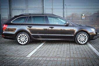 Škoda Superb 2.0TDI 4x4 2013 Bi Xenon Webasto Navi - 3