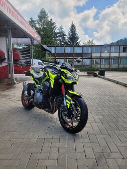 Kawasaki Z900 - 3