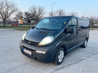 Opel Vivaro 2,5ctdi - 3