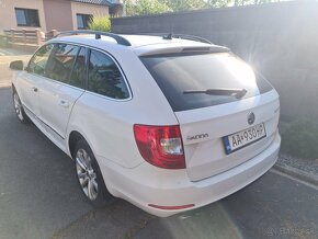 Skoda Superb combi 2.0tdi 103KW 4x4 rok 2014 - 3