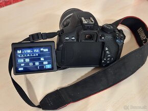 Canon EOS 700D - 3