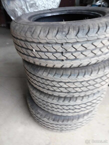 Predám sadu pneumatík 175/65 R14C - 3