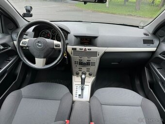 Opel astra H 1,9 88kw automat - 3