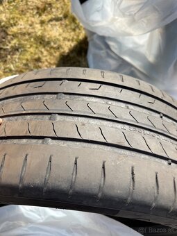 Continental 245/45 R18 - 3