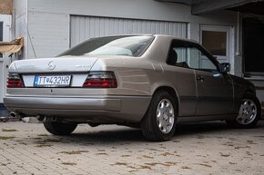 Mercedes-Benz 124 - 3