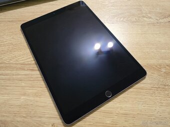 Ipad air 3 64gb plnefunkcny displej bez jedineho skrabanceku - 3