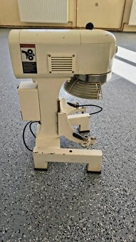 Miesič-Univerzálny robot Rührwerk B 10 - 3