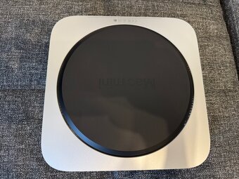 Mac mini M2 8GB, 256GB SSD + dock Satechi - ZÁRUKA - 3