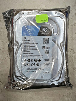 HDD Seagate 1TB, 4TB - 3