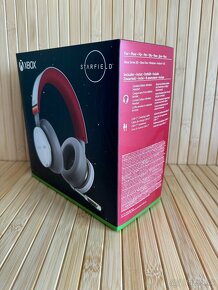 Predám Xbox Wireless Headset Starfield Limited Edition - 3