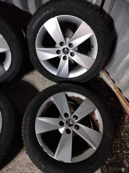 4ks alu disky orig. Škoda 5x100 r15 pneu 185/55 r16 5mm - 3