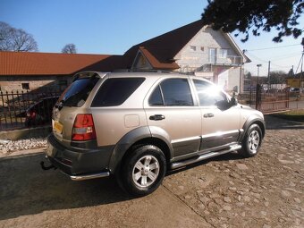 Kia Sorento 2.5 CRDi EX A/T - 3