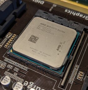 ASUS A58M-K + AMD A10-6800K + 16GB DDR3 - 3