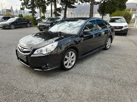 Subaru Legacy 2.5i CVT - 3