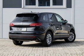 Volkswagen Touareg 3.0 V6 TDI SCR Elegance 4Motion Tiptronic - 3