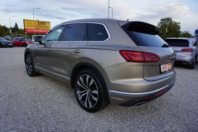 Volkswagen Touareg 3.0 V6 TDI SCR 286k Elegance 4Motion Tipt - 3