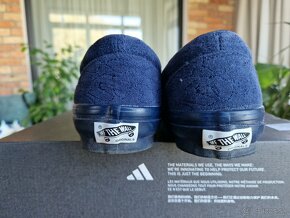 Vans OG Classic Slip-On (Velvet Embroidery) velkost 40 - 3