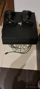 Playstation 4 pro - 3