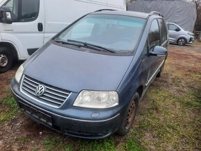 Rozpredam Volkswagen Sharan 1,9tdi 85kw AUY Facelift. - 3