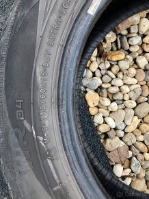 185/60 R15 Nokian zimne pneu sada - 3