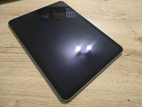 Ipad AIR 5 s M1 procesorom v TOP stave bez znamok pouzivania - 3