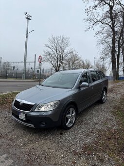 Škoda Octavia 2 Scout 2.0 TDI 103kw CR,Navi,BI-xenon,R17 - 3