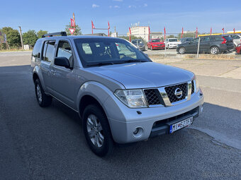 Nissan Pathfinder 2.5 dCi XE - 3