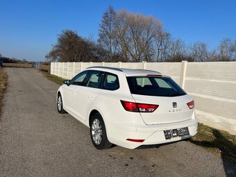 Seat Leon ST 1,6 TDi DSG 88000 km Keyless - 3