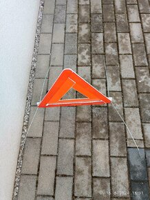 Výstražný trojuholník - 3