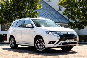 Mitsubishi Outlander 2.4 MIVEC PHEV Instyle 4WD - 3