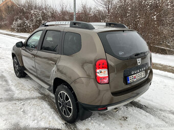 Dacia Duster 4x4 1,6 benzín 2017 Blackshadow - 3