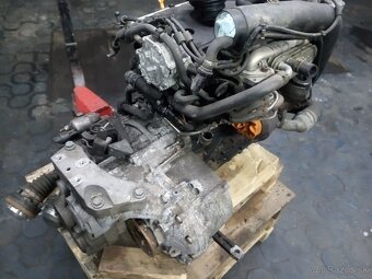 Motor 1.9 TDI 77KW. + PREVODOVKA 4 X 4 - - 3