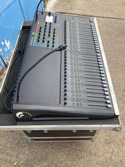 Soundcraft Si-COMPACT 32 - 3